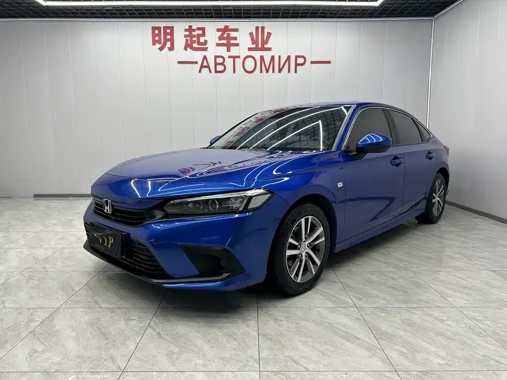 Honda Civic — фото 1