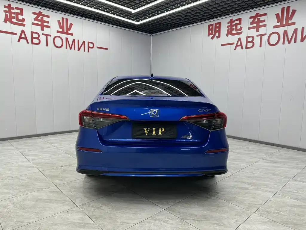 Honda Civic — фото 7