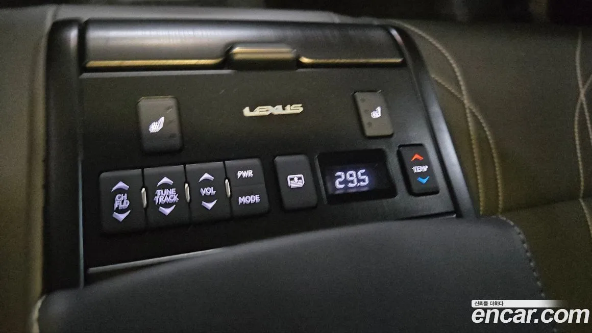 Lexus ES — фото 4