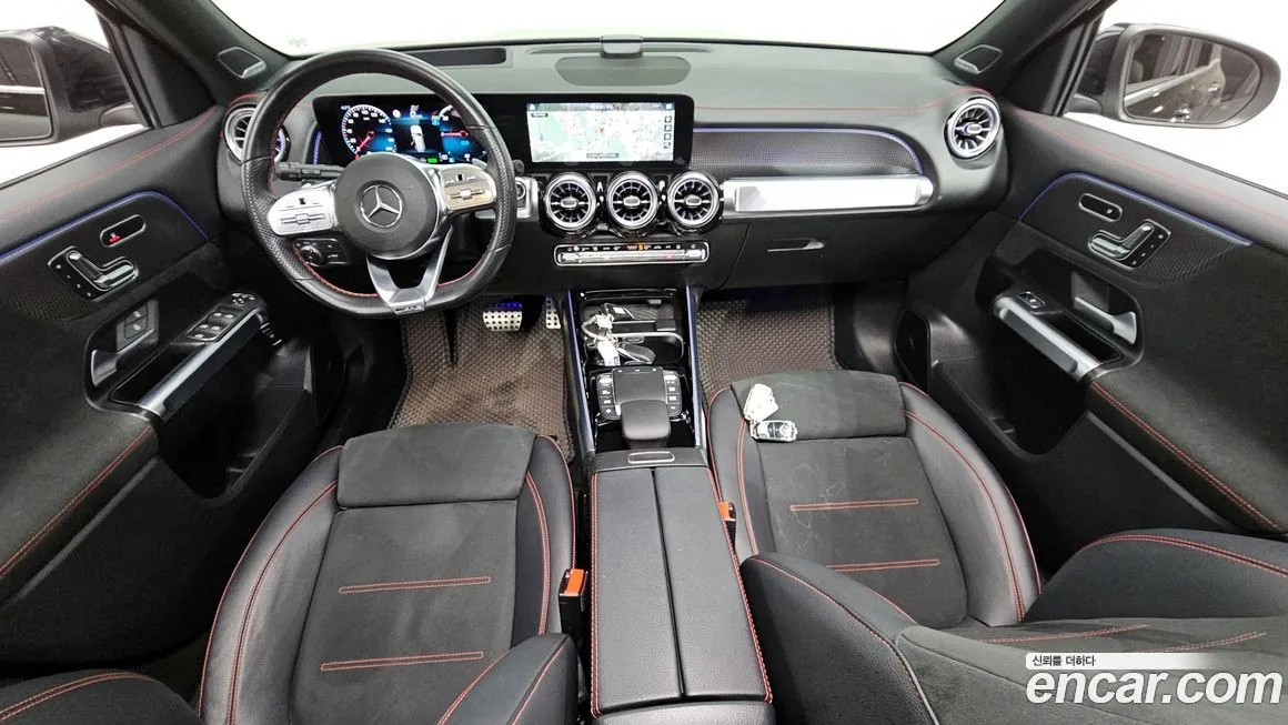 Mercedes-Benz EQB — фото 6