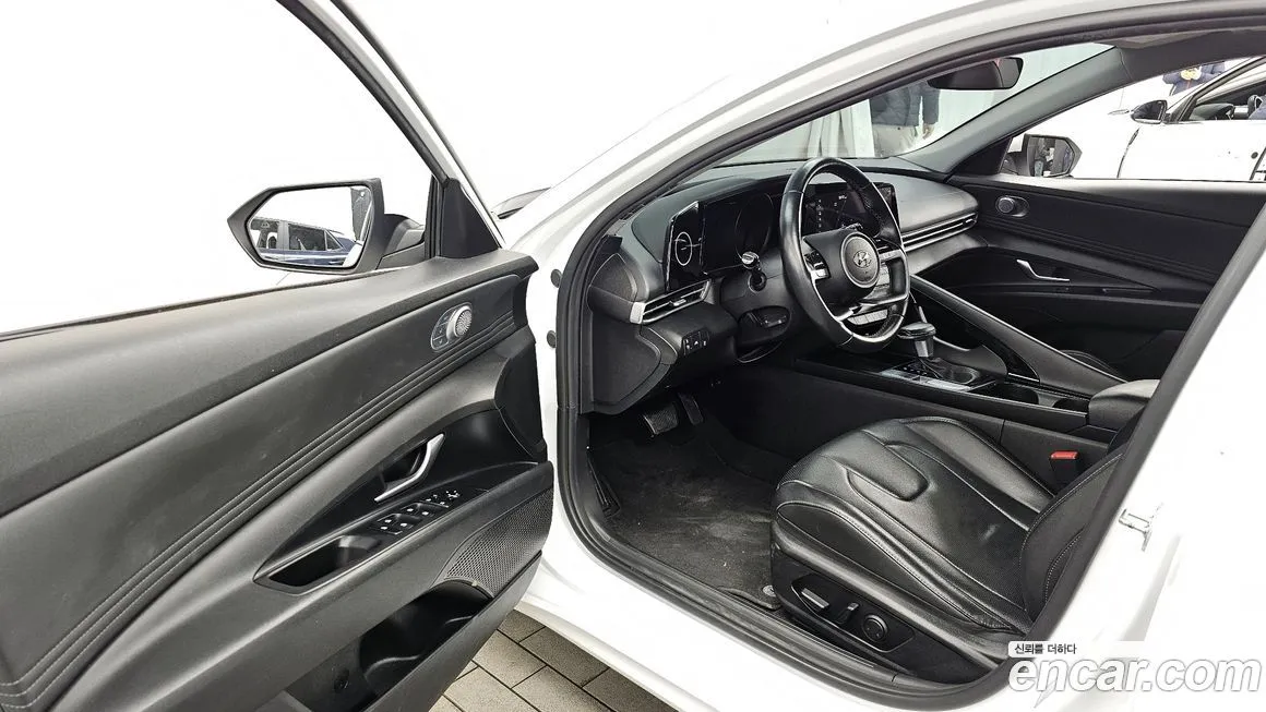 Hyundai AVANTE — фото 6
