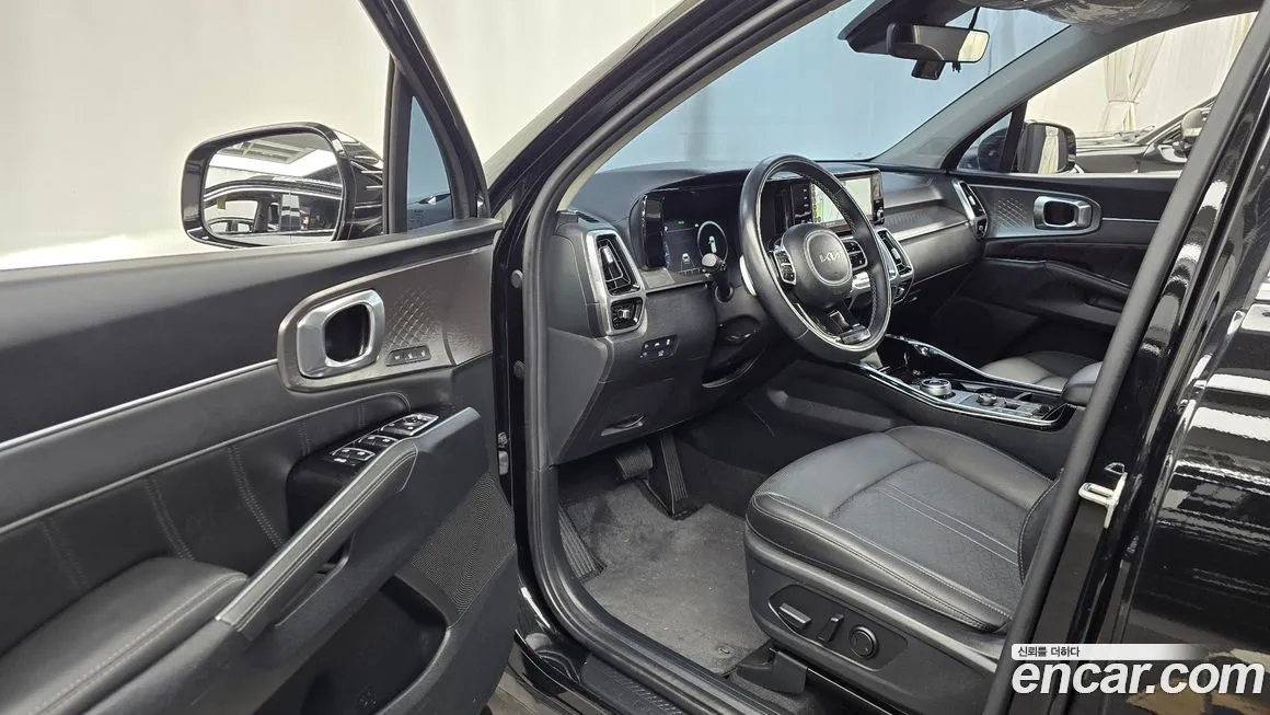 Kia Sorento — фото 9