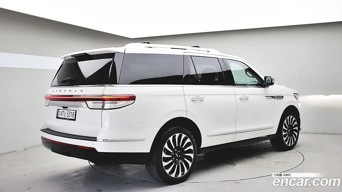 Lincoln Navigator — фото 6