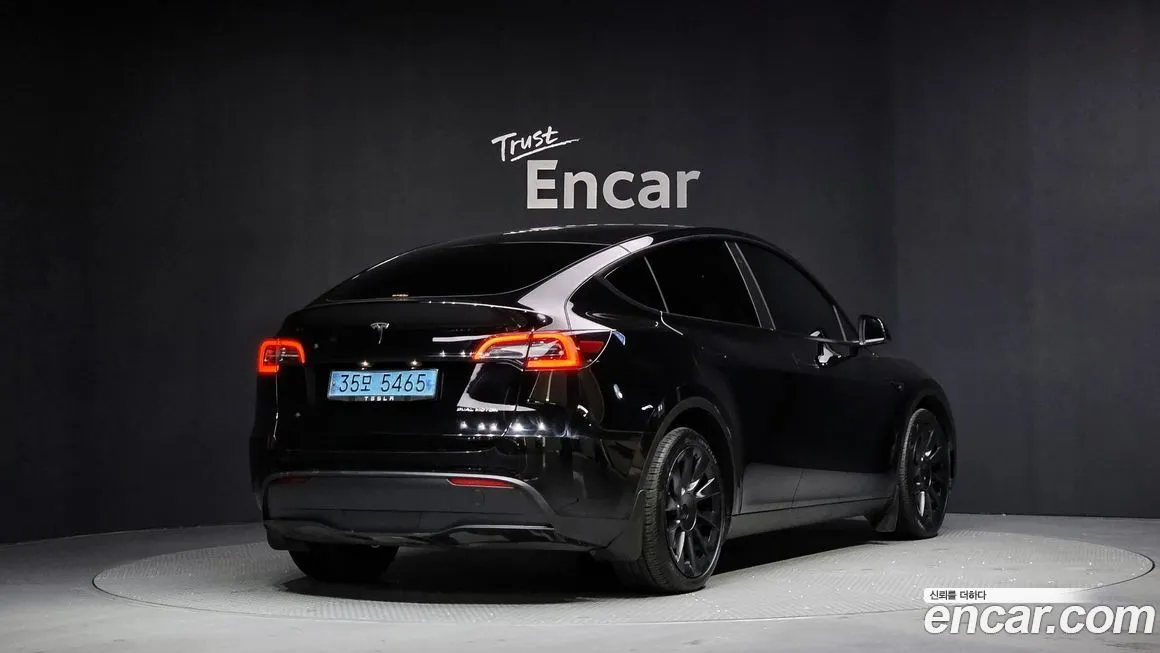 Tesla Model Y — фото 3