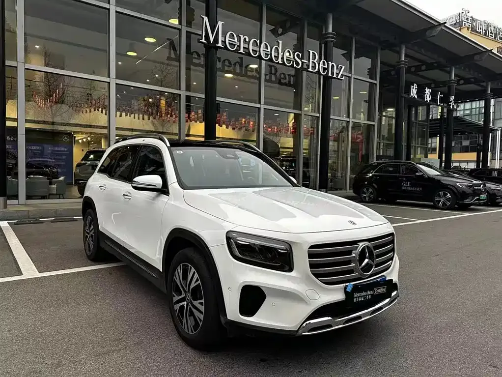 Mercedes-Benz GLB — фото 8