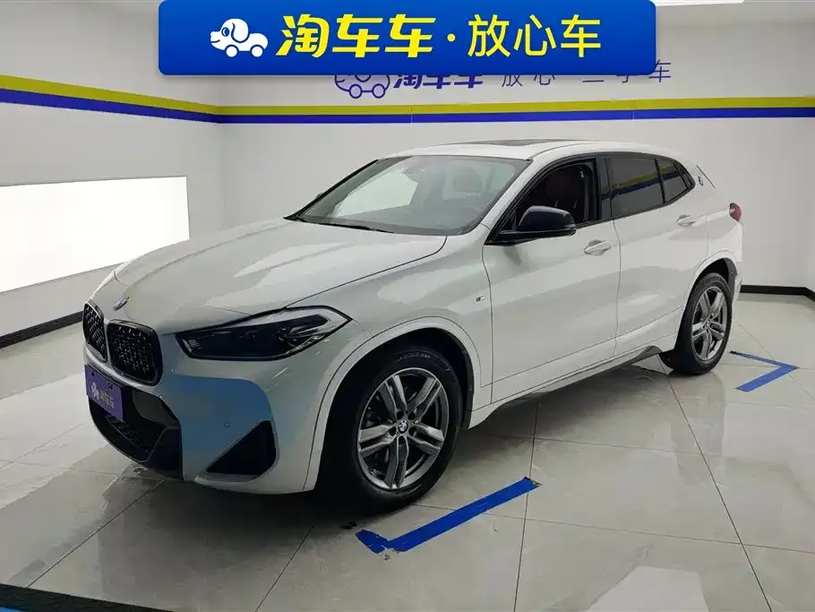 BMW X2 — фото 1