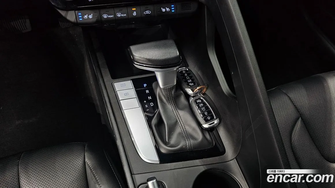 Hyundai AVANTE — фото 9