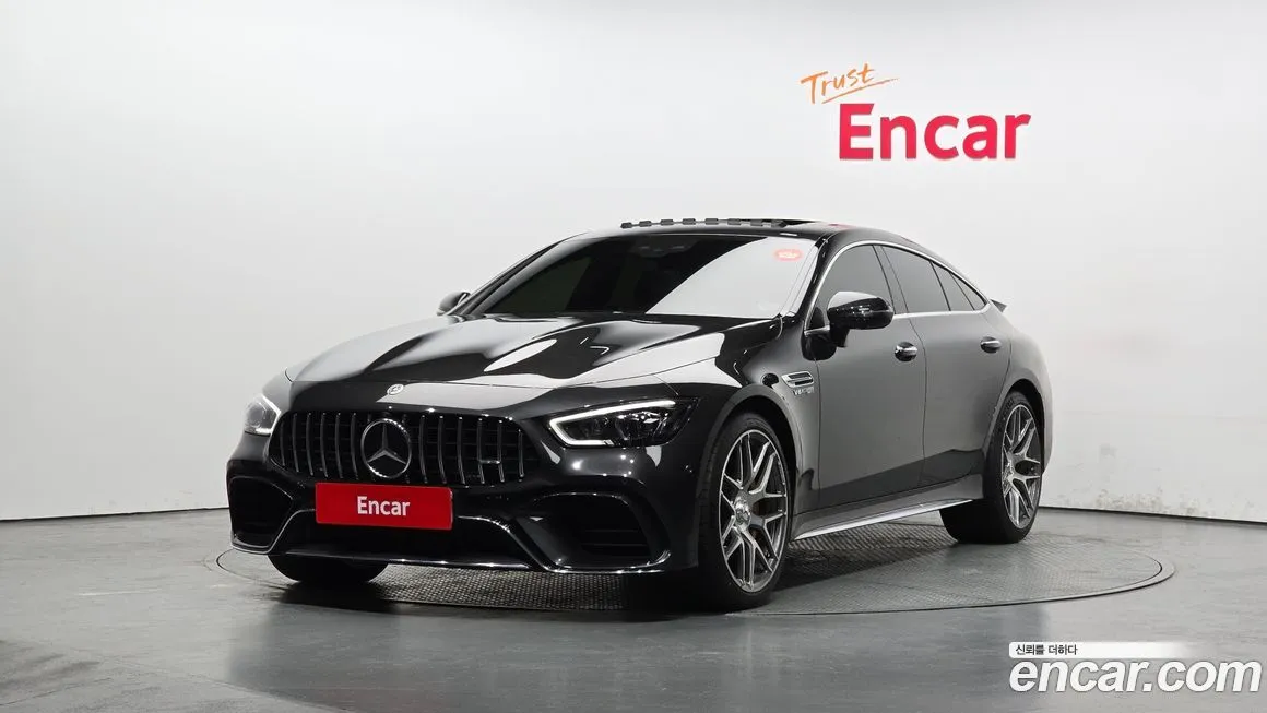 Mercedes-Benz AMG GT — фото 1