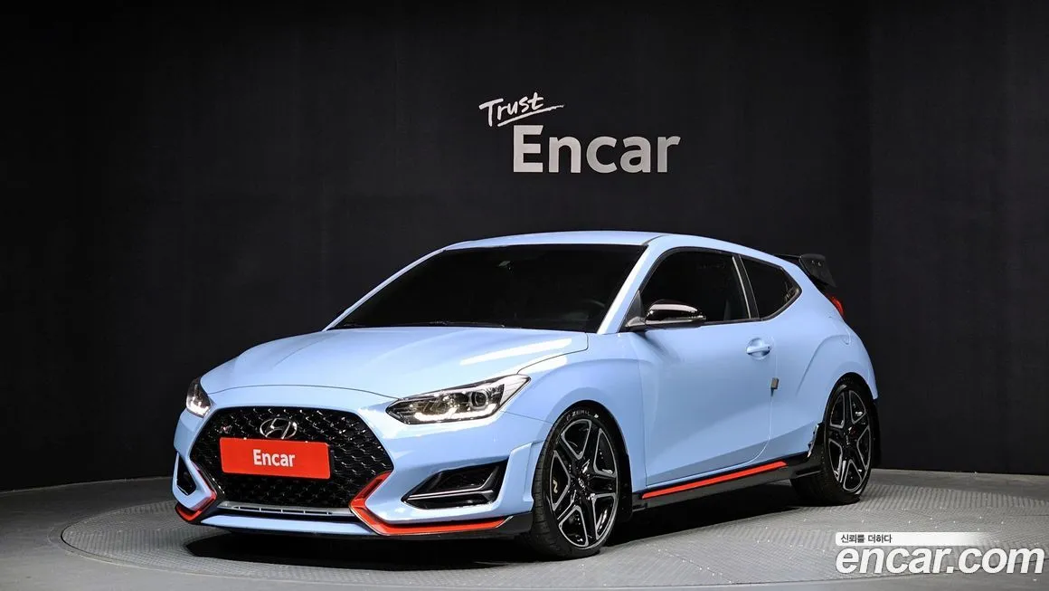 Hyundai Veloster — фото 1