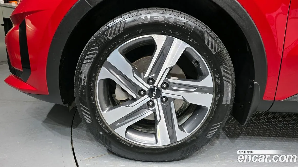 Kia Sorento — фото 5