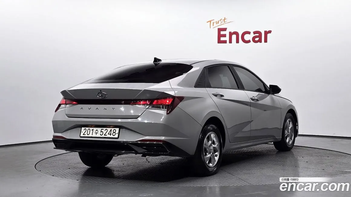 Hyundai AVANTE — фото 4