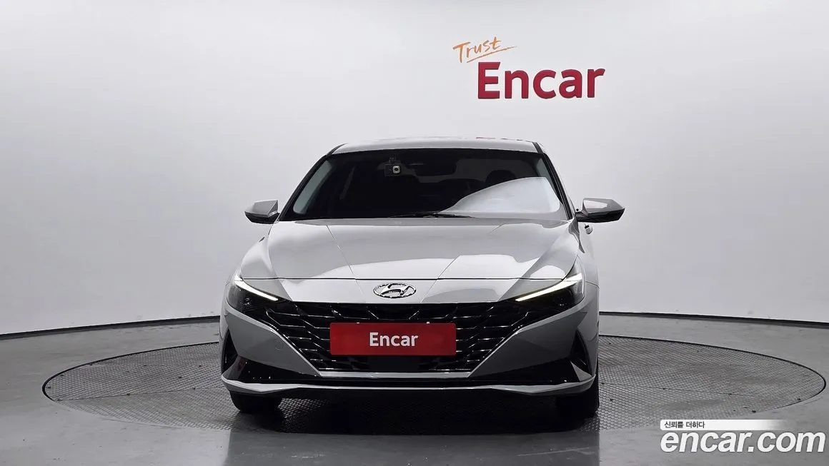 Hyundai AVANTE — фото 3