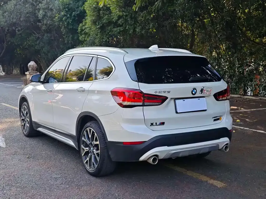 BMW X1 — фото 4