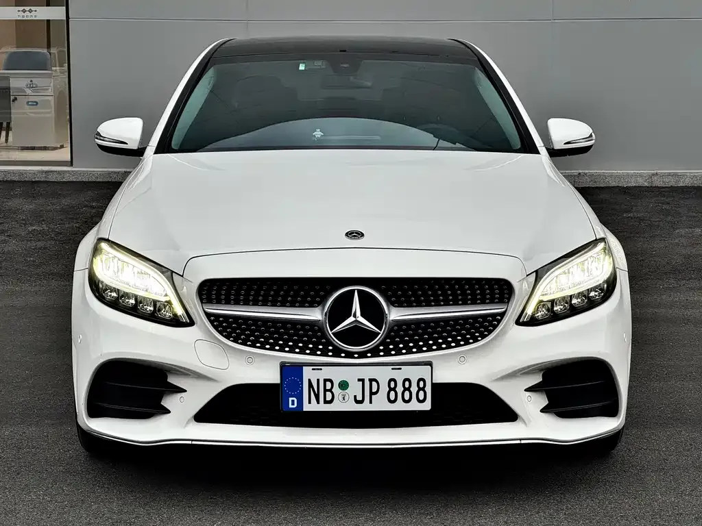 Mercedes-Benz C-Class — фото 10