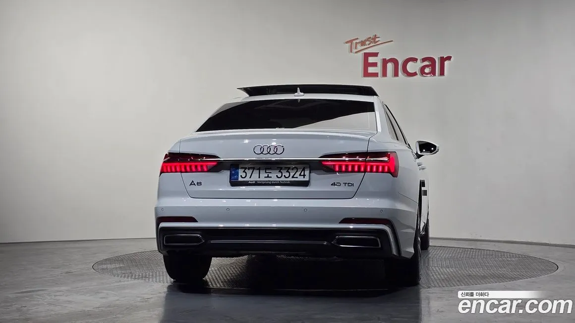 Audi A6 — фото 8