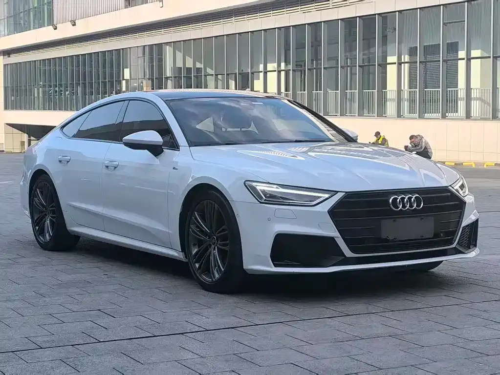 Audi A7 — фото 9