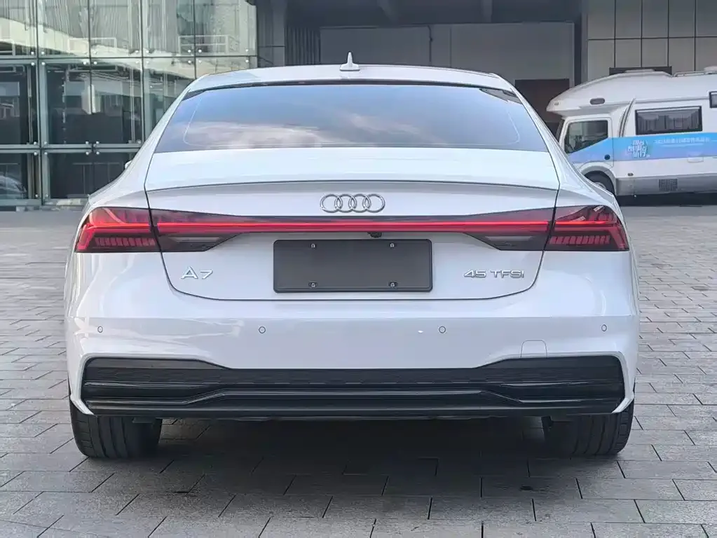 Audi A7 — фото 6