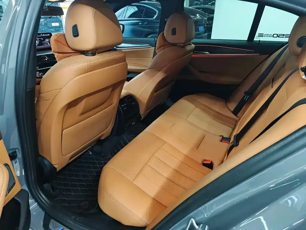 BMW 5 Series (Import) — фото 6