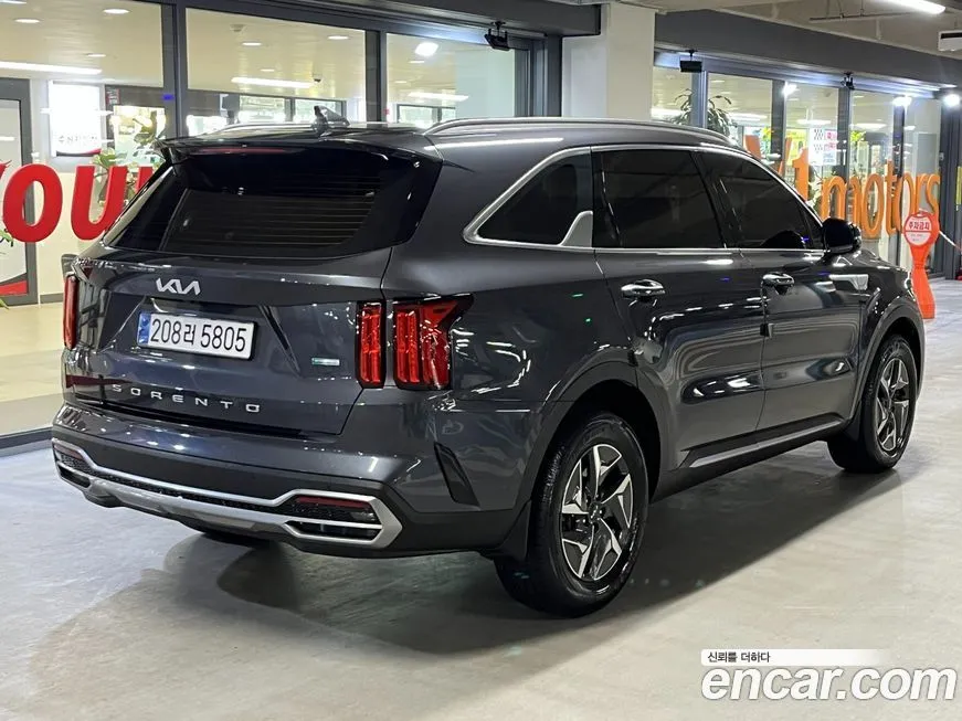 Kia Sorento — фото 8