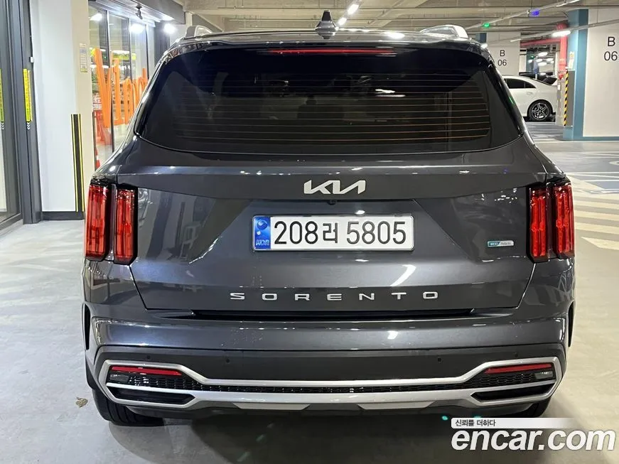 Kia Sorento — фото 10