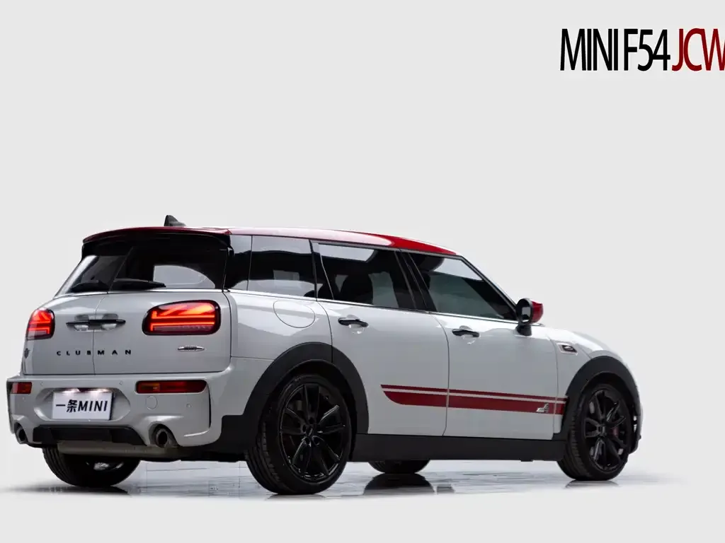 MINI Clubman JCW — фото 8