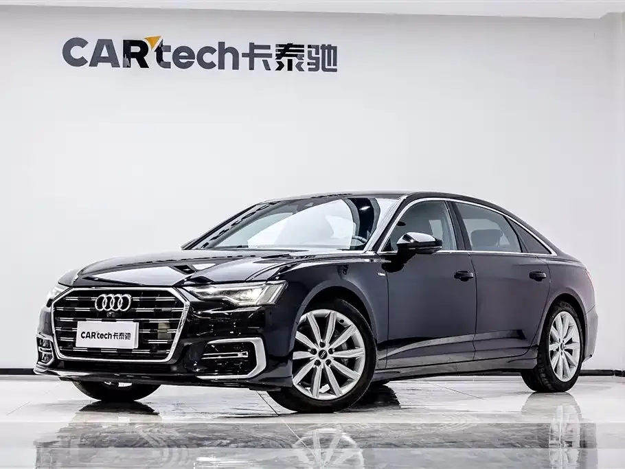 Audi A6L — фото 1