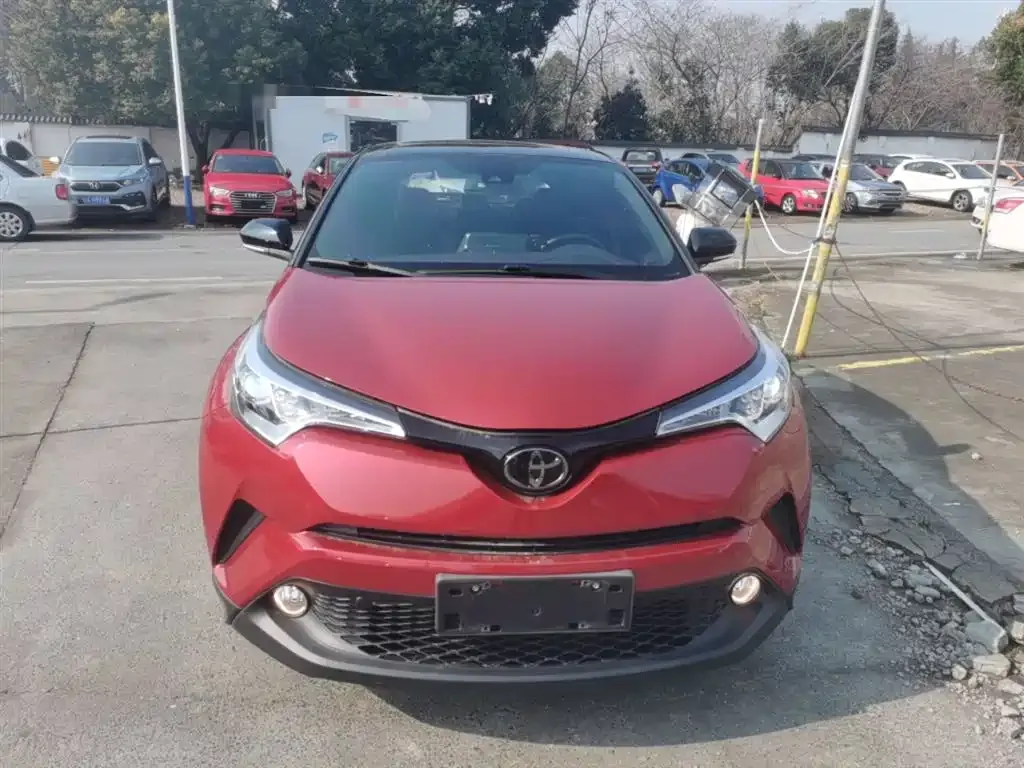 Toyota C-HR — фото 5