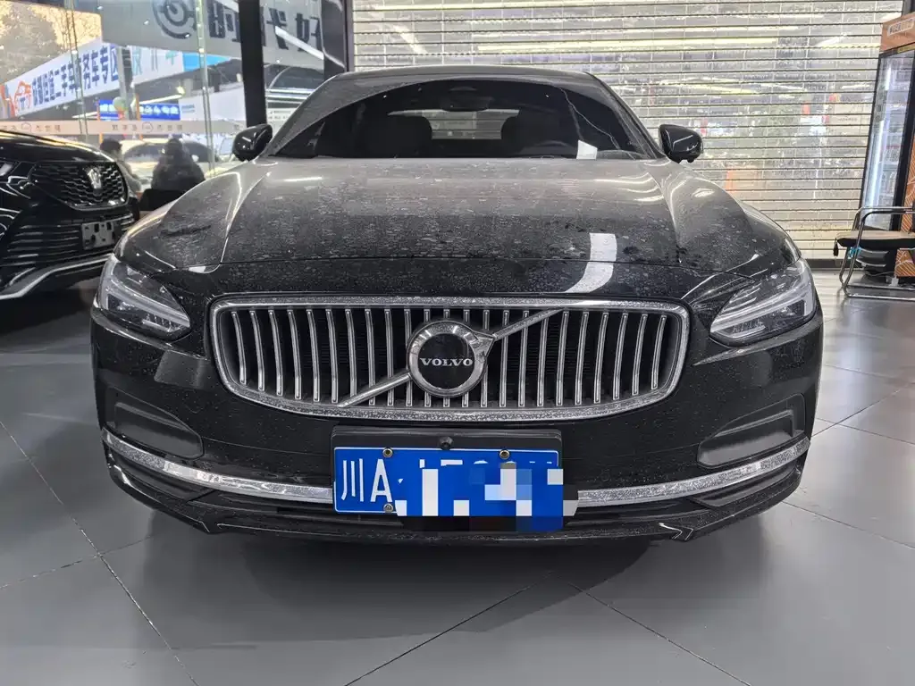 Volvo S90 — фото 3