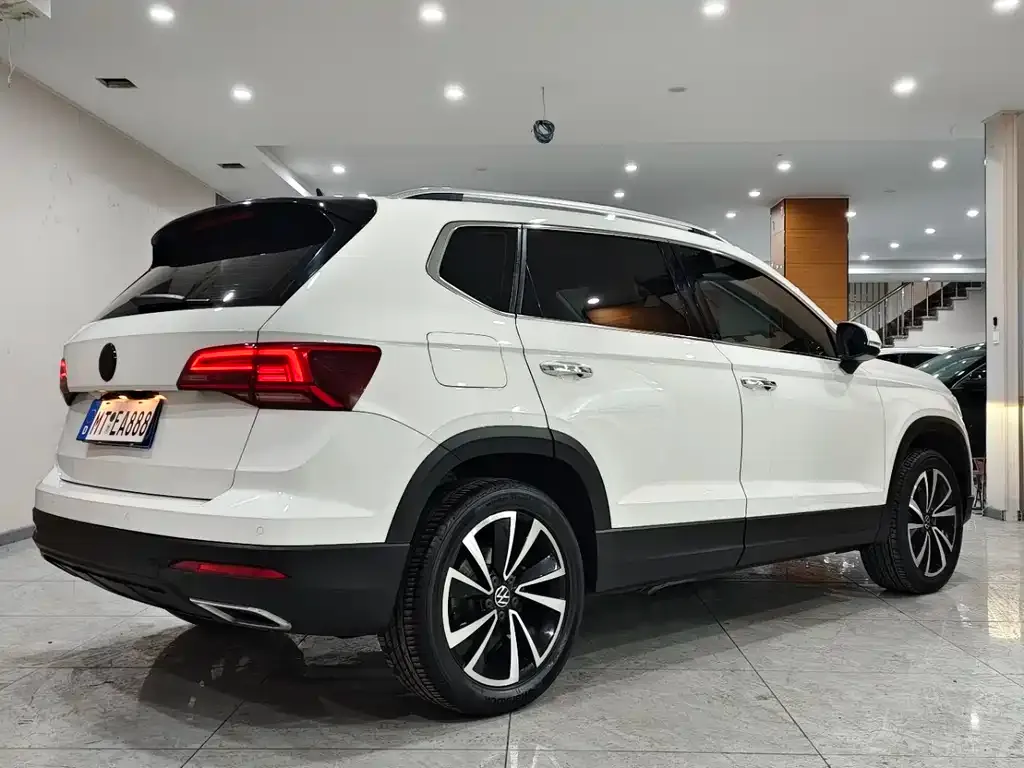 Volkswagen Tharu — фото 2