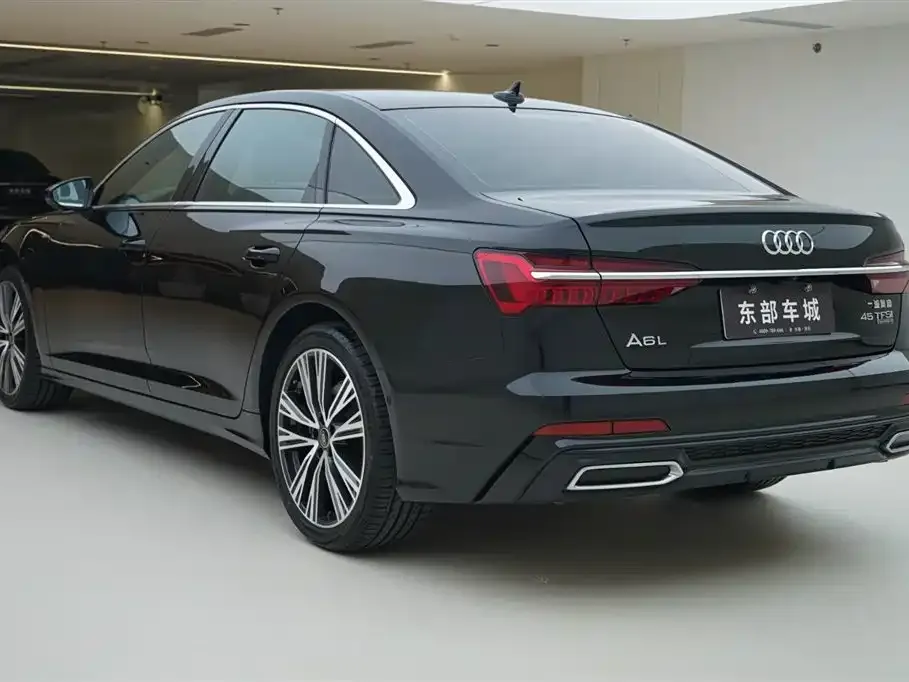Audi A6L — фото 3