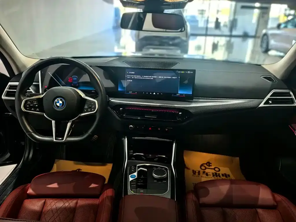 BMW i3 — фото 7