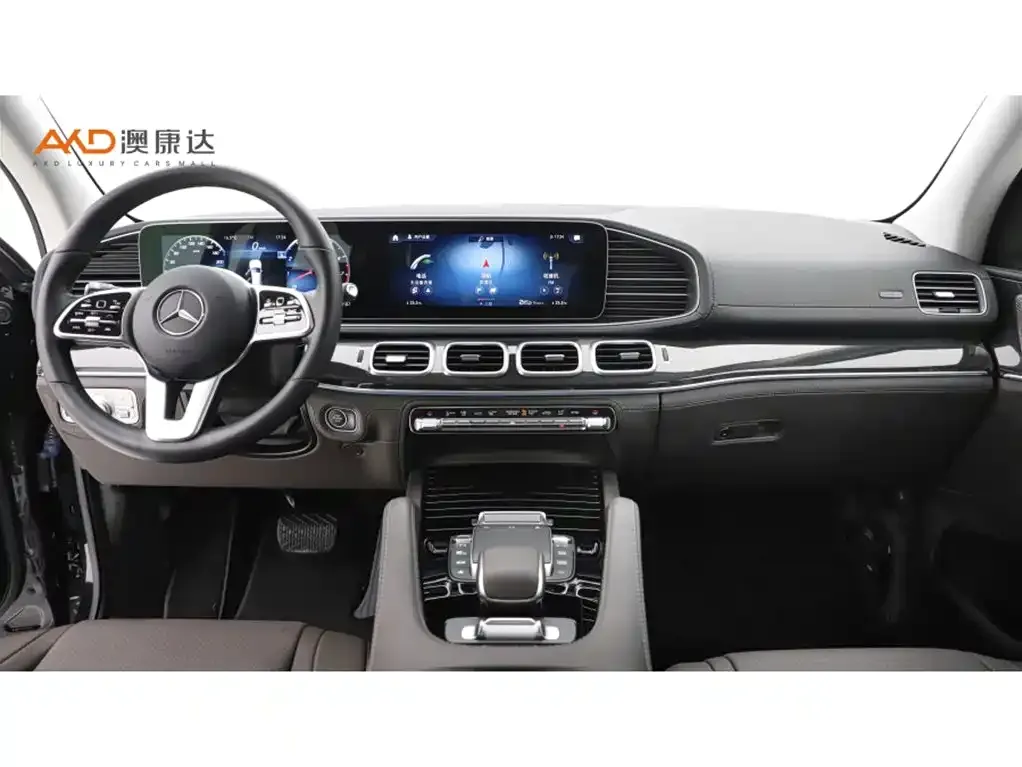 Mercedes-Benz GLS — фото 9