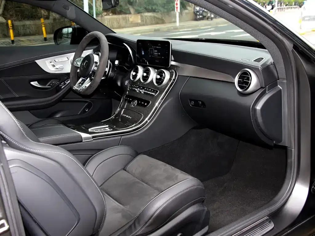 Mercedes-Benz C-Class AMG — фото 8