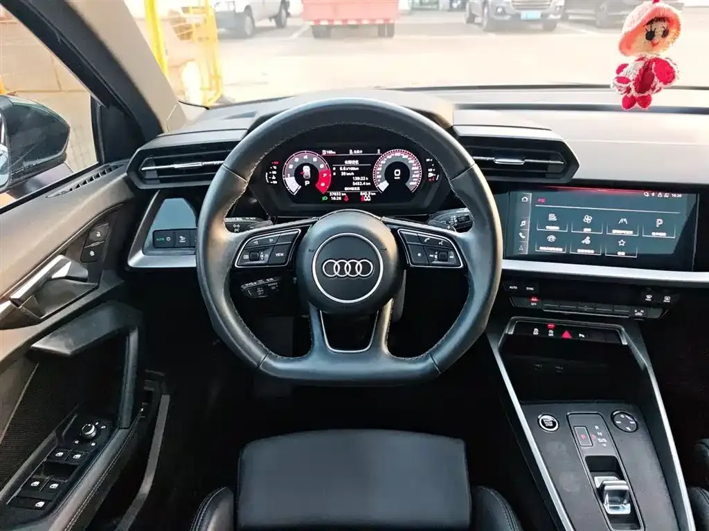 Audi A3 — фото 8
