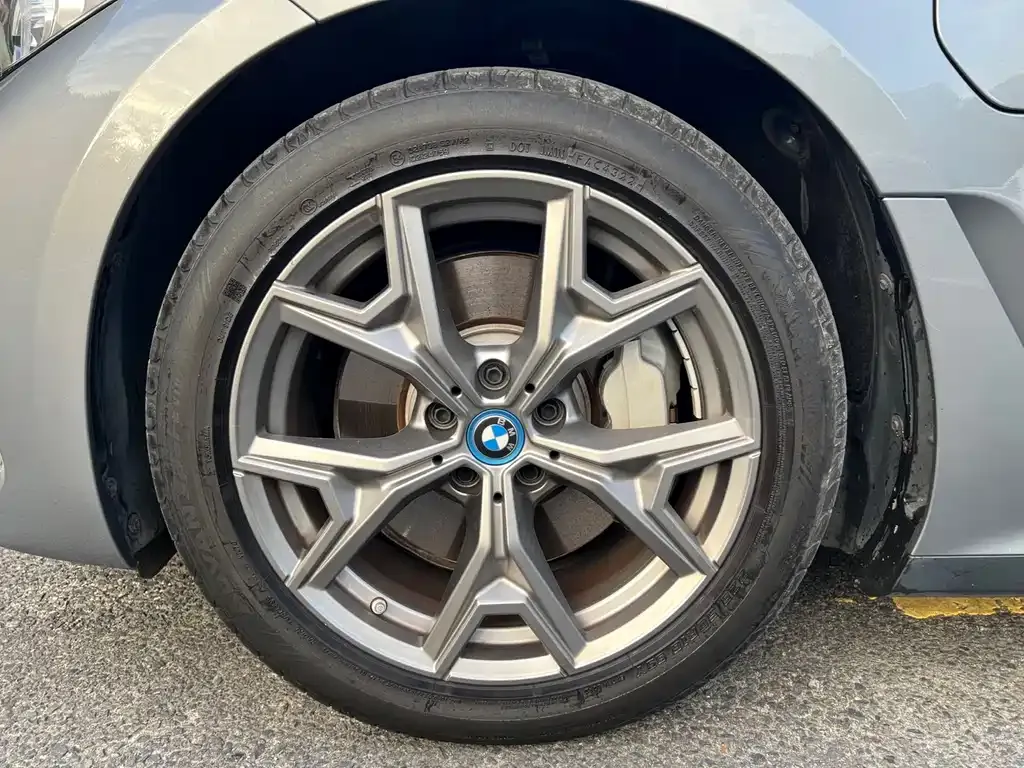 BMW i3 — фото 7