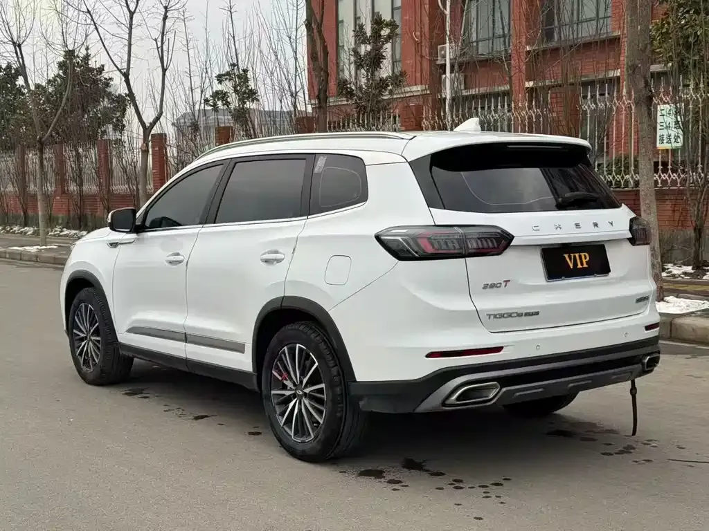Chery Tiggo 8 PLUS — фото 9