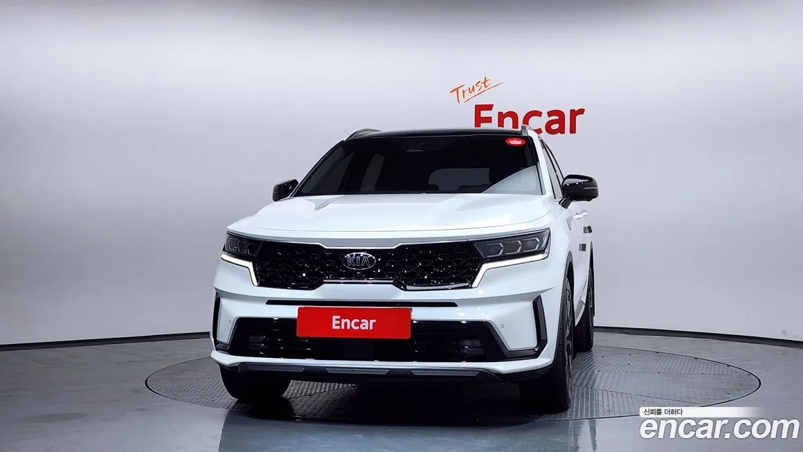 Kia Sorento — фото 4