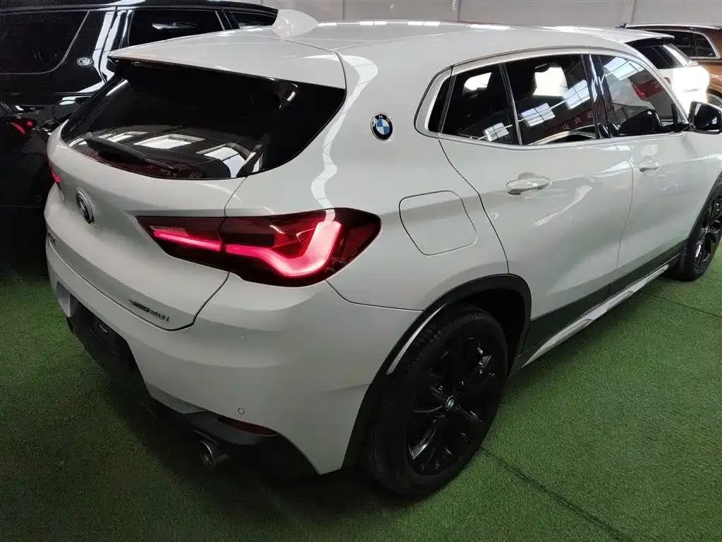 BMW X2 — фото 7