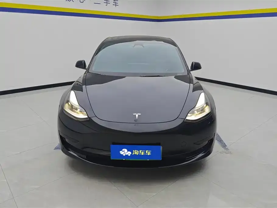 Tesla Model 3 — фото 2