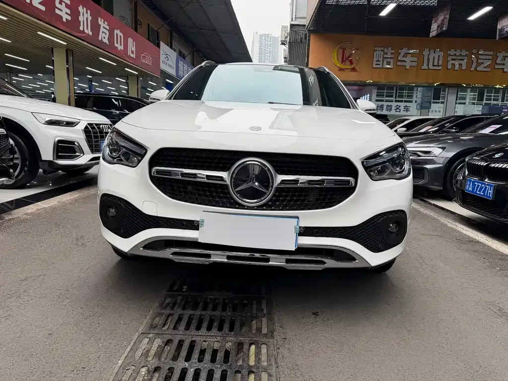 Mercedes-Benz GLA — фото 5