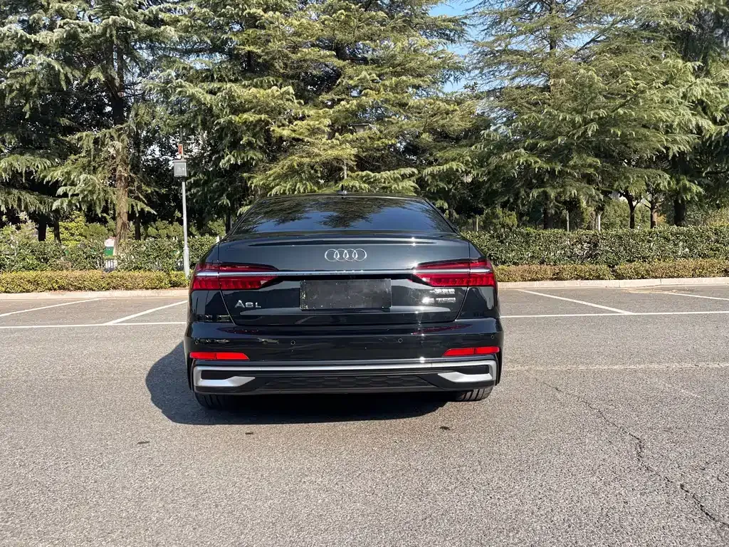 Audi A6L — фото 4