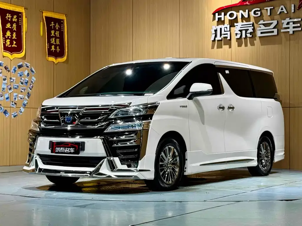 Toyota Vellfire — фото 2