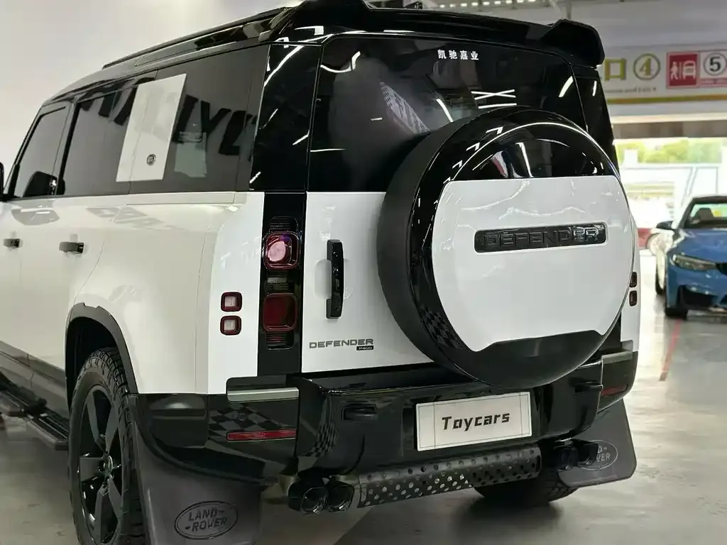 Land Rover Defender — фото 8