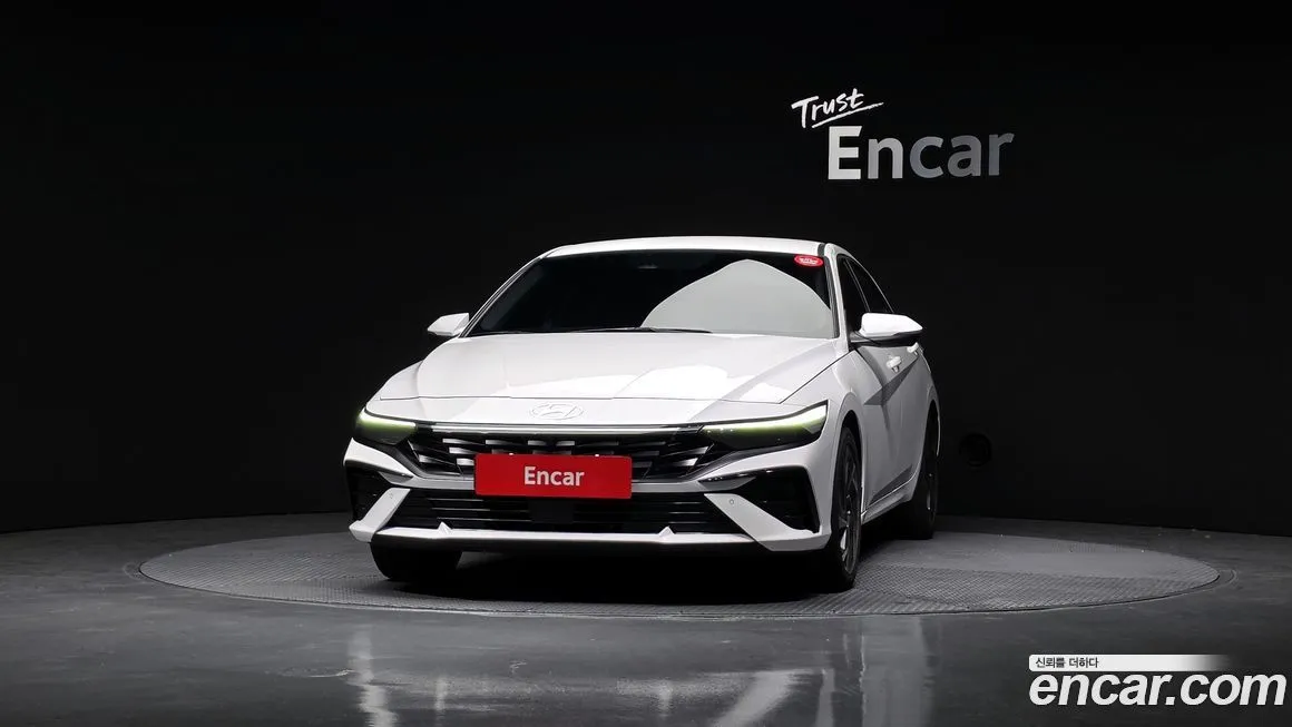Hyundai AVANTE — фото 4