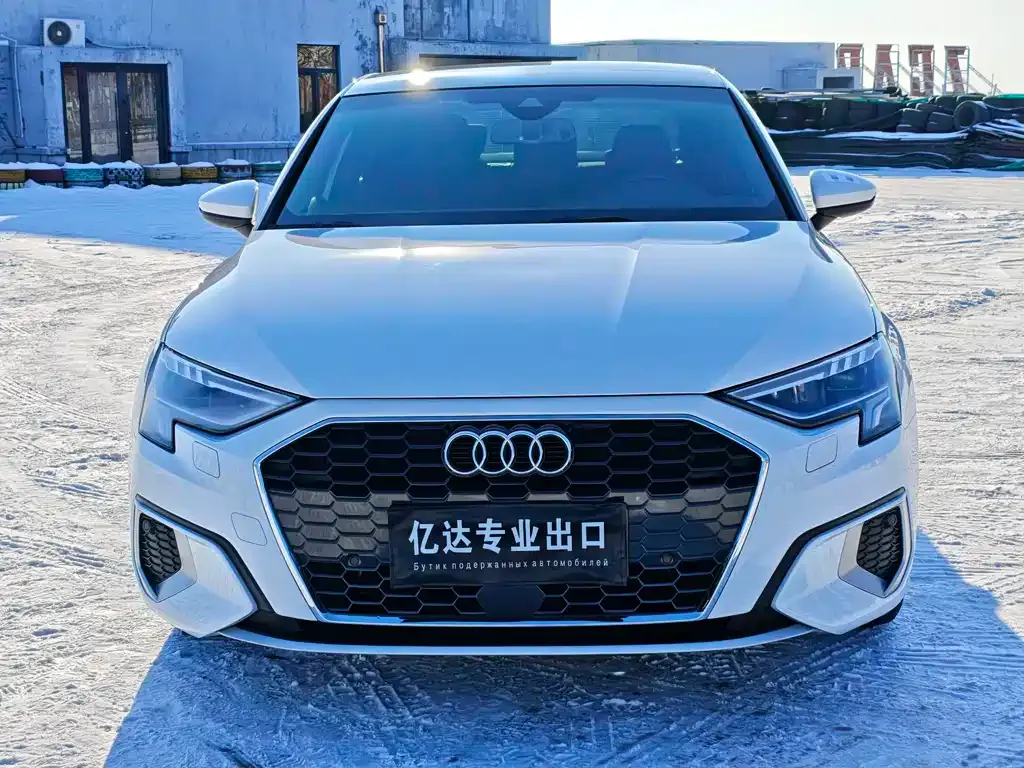 Audi A3 — фото 2