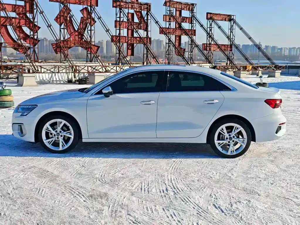 Audi A3 — фото 8
