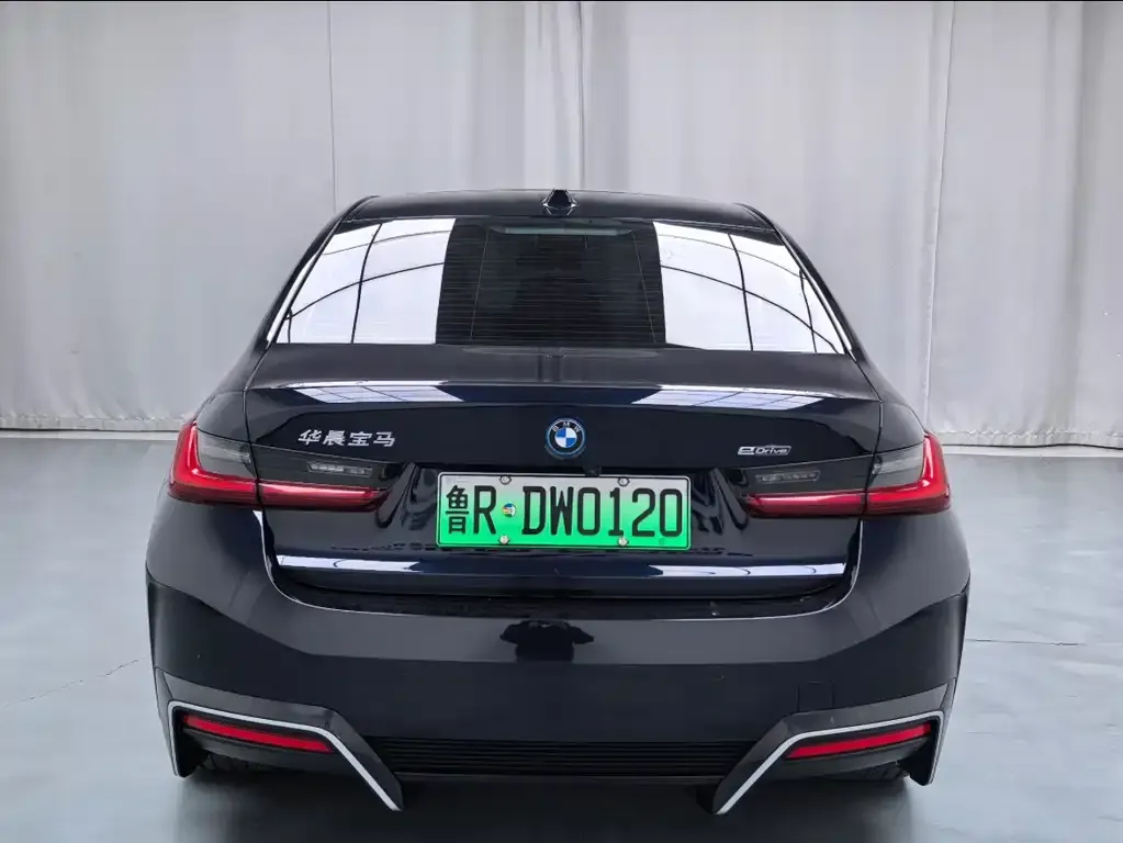 BMW i3 — фото 10