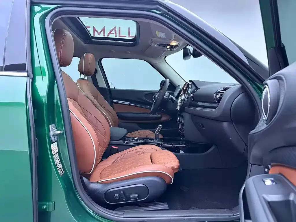 MINI Clubman — фото 5