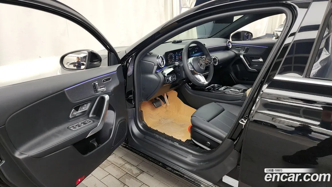 Mercedes-Benz A-Class — фото 10