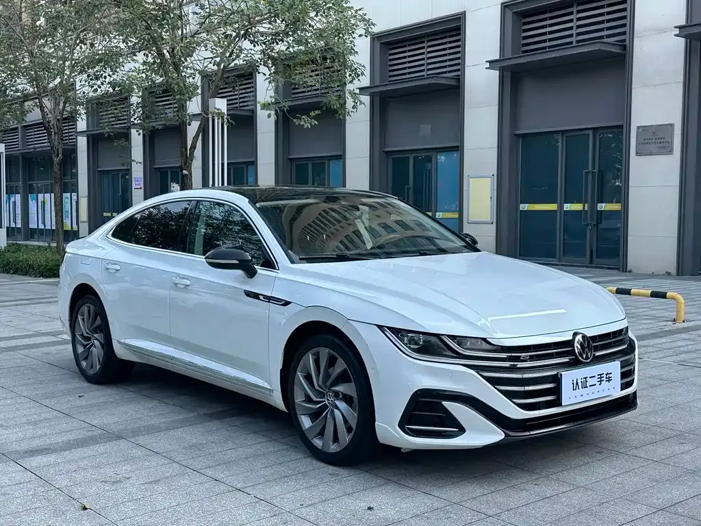 Volkswagen CC — фото 3